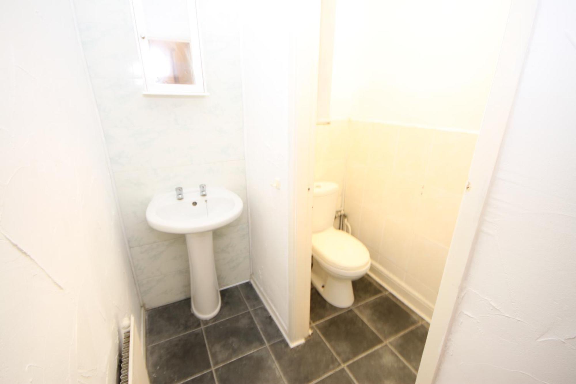 Barton Seaview, Self Catering Studio Apartments, Promenade & Central Beach Location, Families, Couples Or 23 Years Plus Only, Free Parking Blackpool Quarto foto